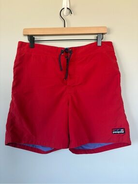 VINTAGE PATAGONIA 90s logo Red Men's Swim Board Shorts 6” inseam 34”